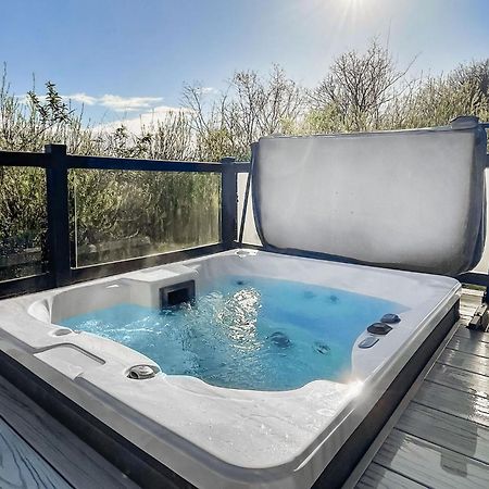 Cheddar Woods Resort And Spa Esterno foto
